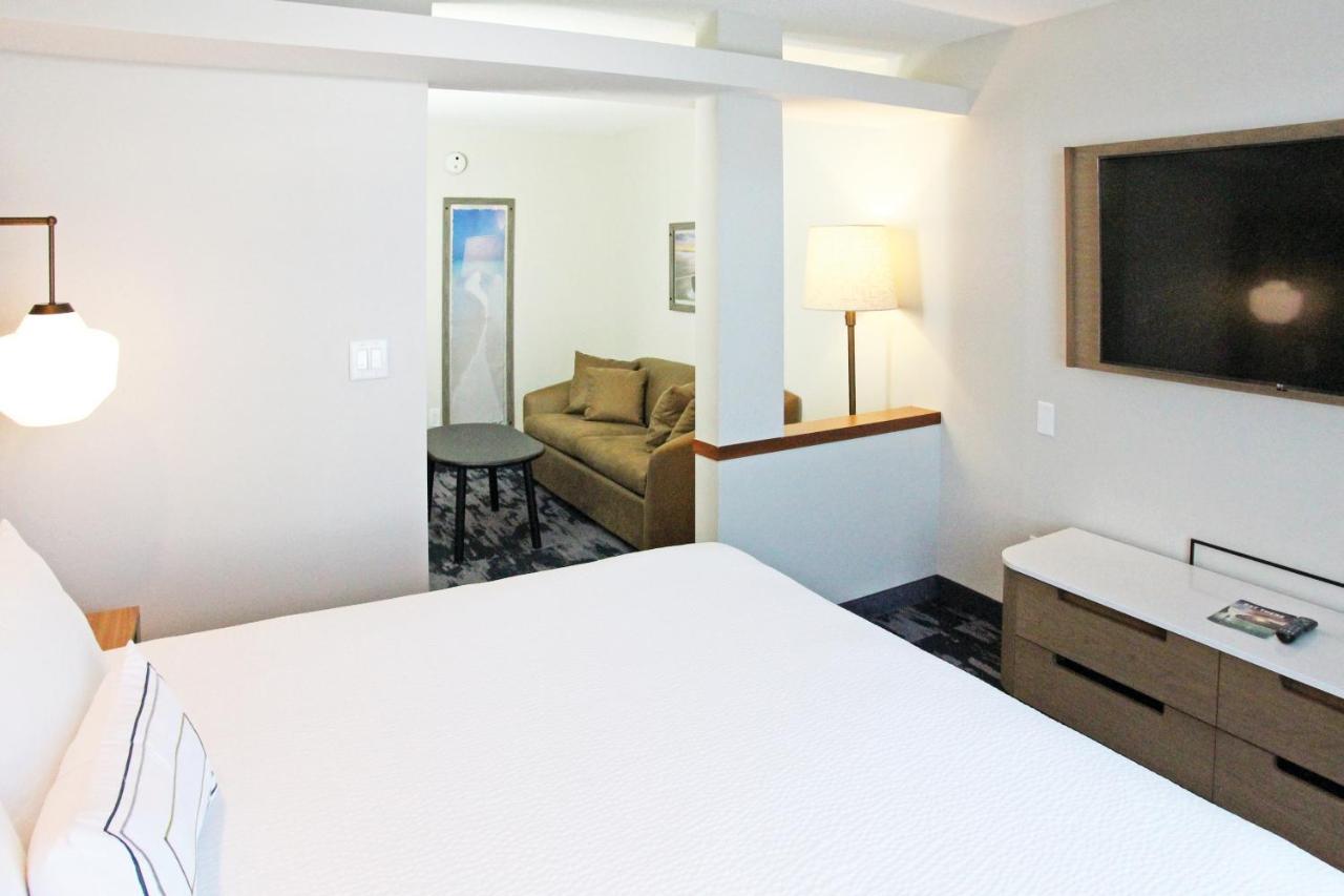 נורת' צ'רלסטון Fairfield Inn & Suites By Marriott Charleston Airport/Convention Center מראה חיצוני תמונה