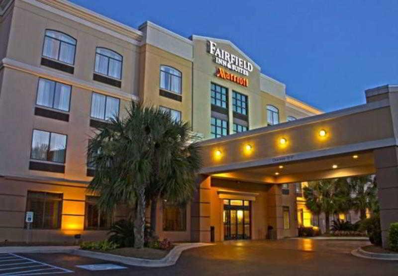 נורת' צ'רלסטון Fairfield Inn & Suites By Marriott Charleston Airport/Convention Center מראה חיצוני תמונה