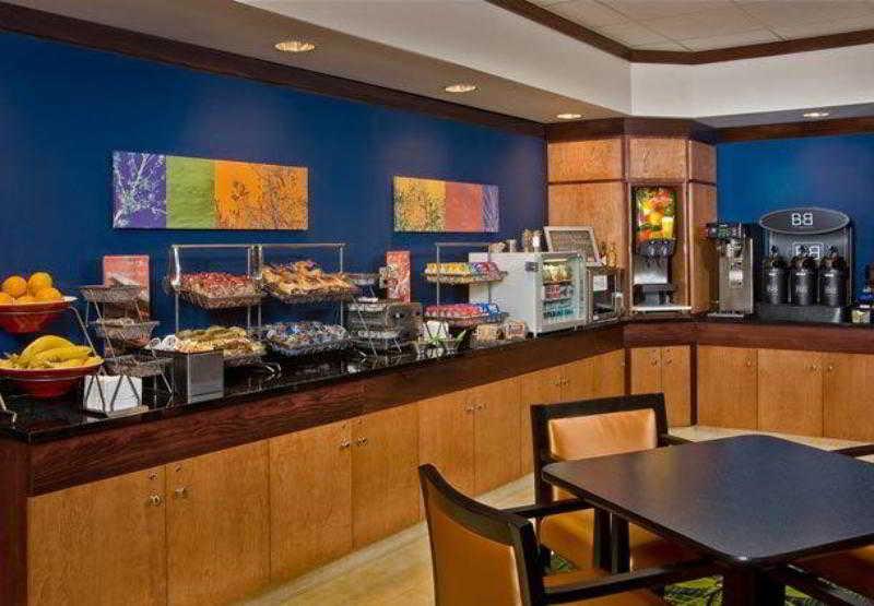 נורת' צ'רלסטון Fairfield Inn & Suites By Marriott Charleston Airport/Convention Center מראה חיצוני תמונה