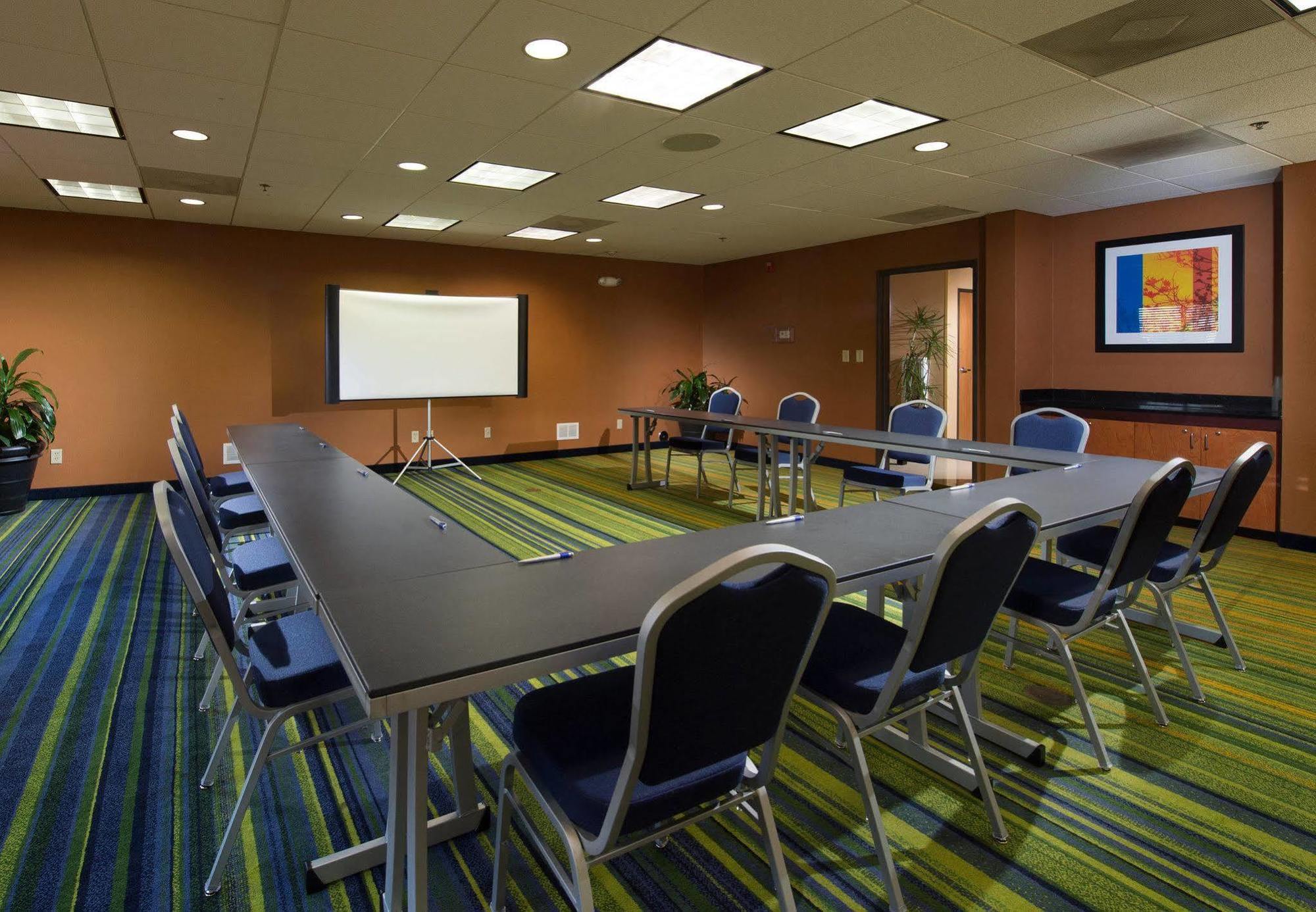 נורת' צ'רלסטון Fairfield Inn & Suites By Marriott Charleston Airport/Convention Center מראה חיצוני תמונה